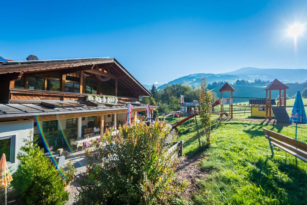 Hofer Stubn Hotell Kolsassberg Exteriör bild